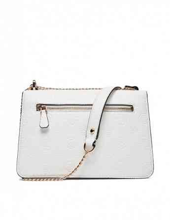 GUESS Тбилиси