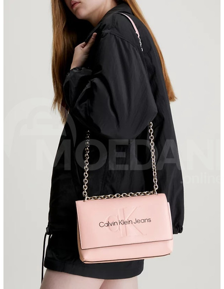 CALVIN KLEIN თბილისი - photo 5