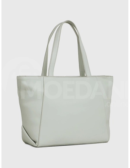 CALVIN KLEIN Tbilisi - photo 2