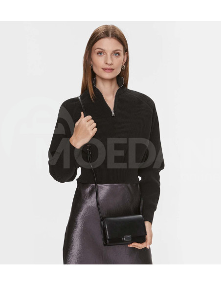 CALVIN KLEIN Tbilisi - photo 1