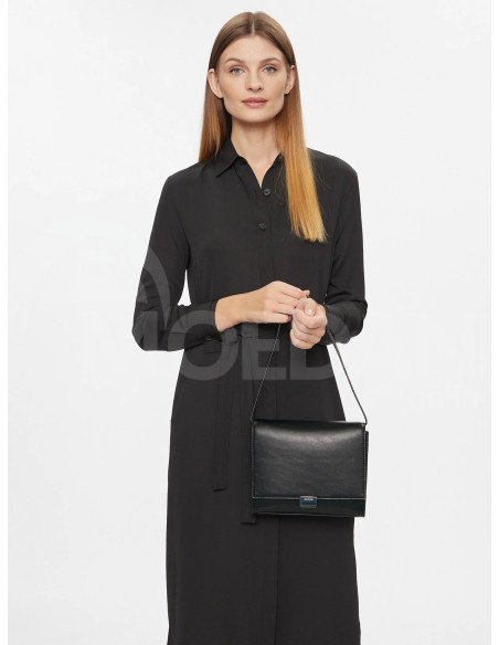 CALVIN KLEIN Tbilisi - photo 1