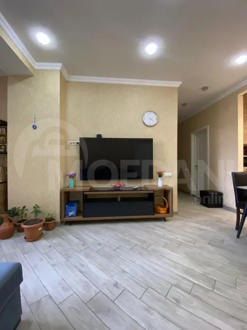 Продам 4-комн. квартиру 77м² 4/14 эт. Тбилиси - изображение 4