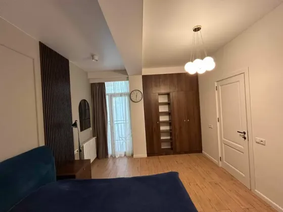 Продам 4-комн. квартиру 120м² 8/11 эт. Тбилиси