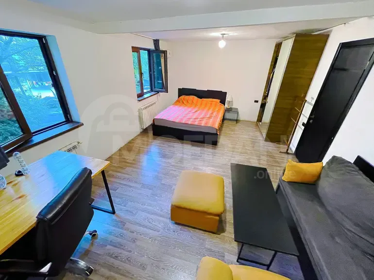 Продам 5-комн. квартиру 147м² 2/5 эт. Тбилиси - изображение 8