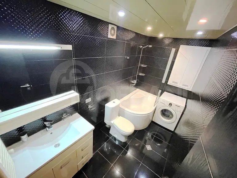 Продам 5-комн. квартиру 147м² 2/5 эт. Тбилиси - изображение 7