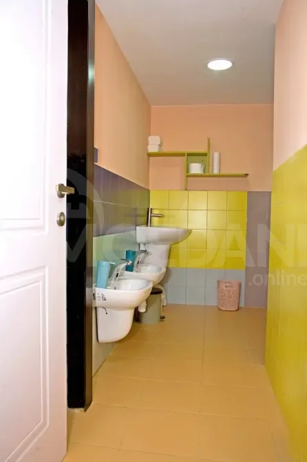 Იყიდება უნივერსალური კომერციული ფართი საბურთალოზე თბილისი - photo 5