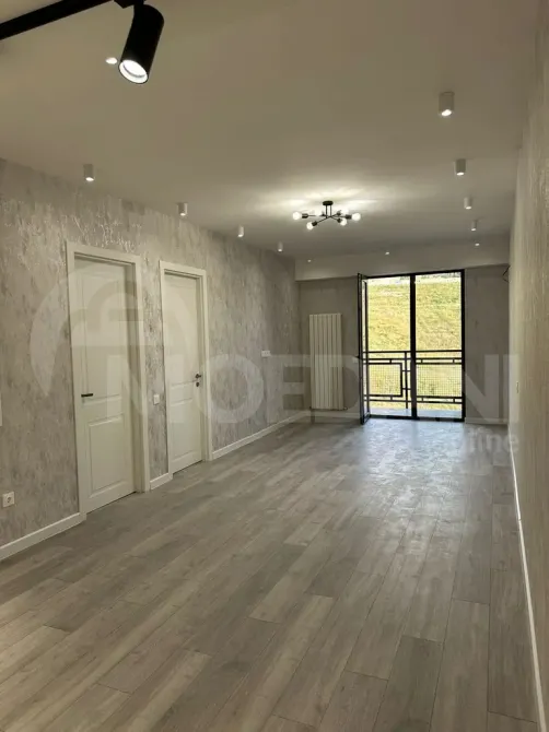 Apartments For Sale three-room 76м² 8/8 floor Tbilisi - photo 4