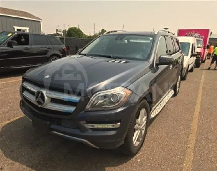 Mercedes GLA 3.5L 2015 Тбилиси - изображение 1