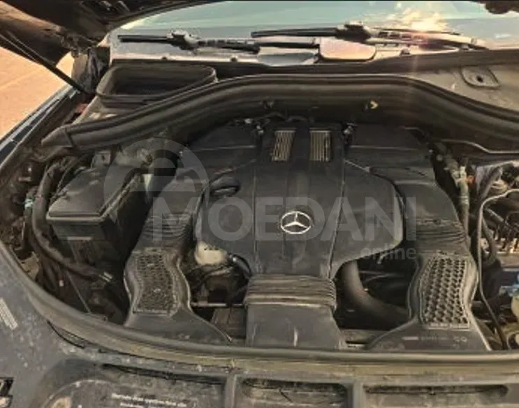 Mercedes GLA 3.5L 2015 Тбилиси - изображение 9