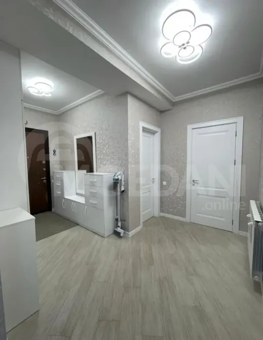 იყიდება 3 ოთახიანი ბინას 124მ² 15/24 სართ თბილისი - photo 4