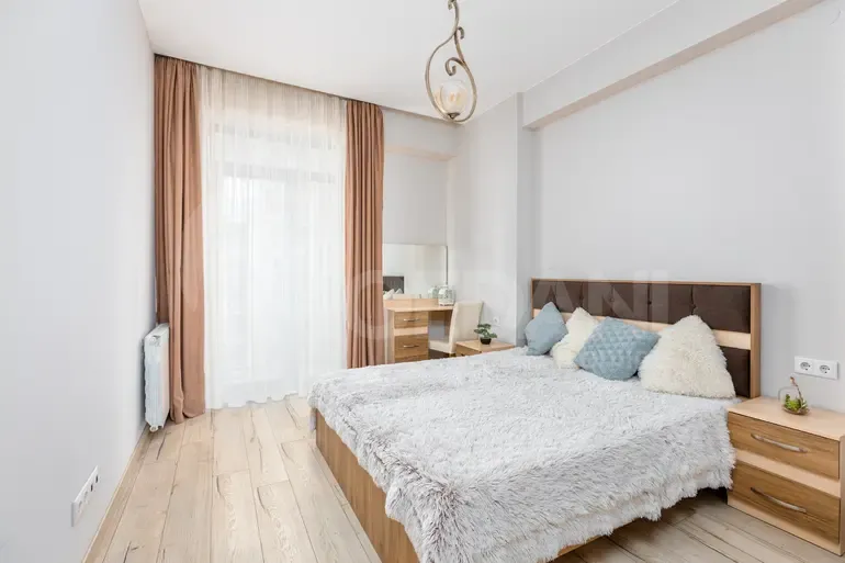 Продам 2-комн. квартиру 56м² 8/21 эт. Тбилиси - изображение 2