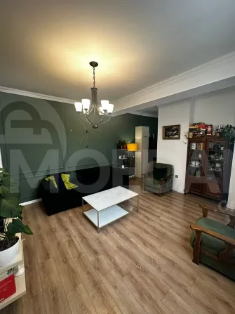 Продам 3-к. квартиру 73м² 2/5 эт. Тбилиси - изображение 1