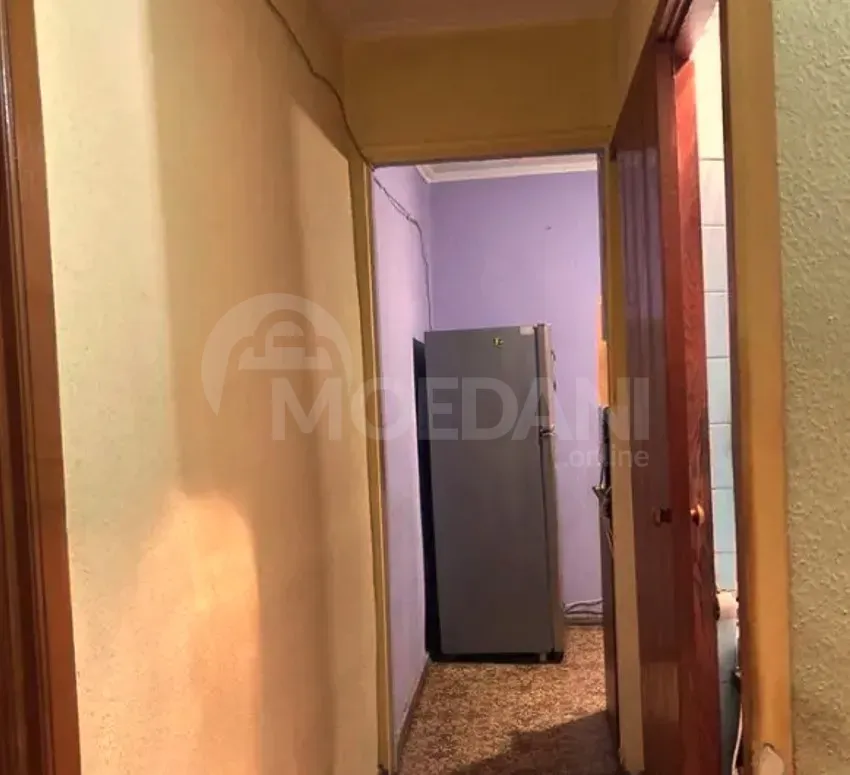 იყიდება 3 ოთახიანი ბინას 92მ² 1/5 სართ თბილისი - photo 2