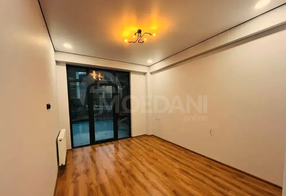 Продам 2-комн. квартиру 75м² 2/5 эт. Тбилиси - изображение 4