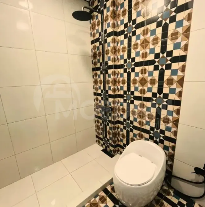 Продам 2-комн. квартиру 75м² 2/5 эт. Тбилиси - изображение 10