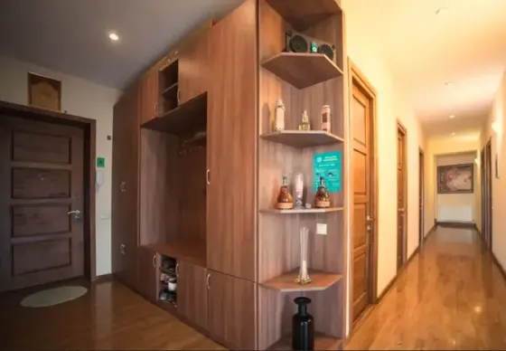 Apartments For Rent six-room 270м² 4/4 floor Tbilisi