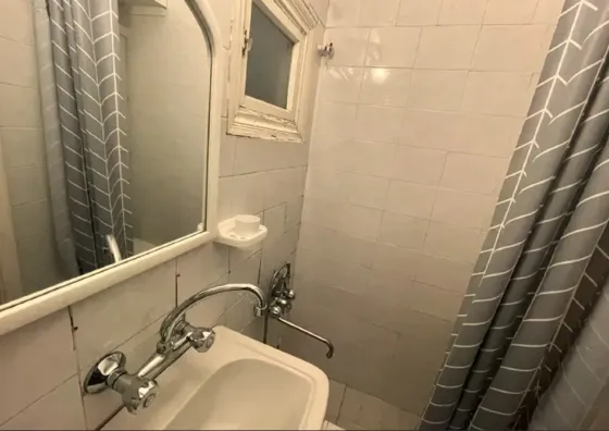 ქირავდება 2 ოთახიანი ბინა 55მ² 1/3 სართ თბილისი