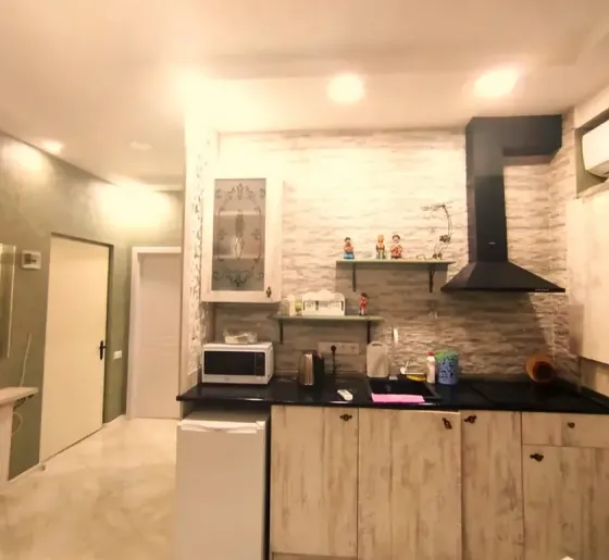 ქირავდება 2 ოთახიანი ბინა 47მ² 4/7 სართ თბილისი