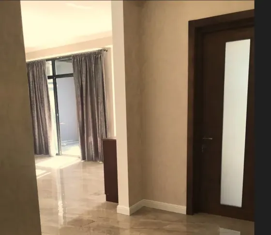 ქირავდება 3 ოთახიანი ბინა 115მ² 6/6 სართ თბილისი