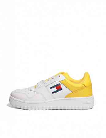 Tommy Jeans - TJW RETRO BASKET ESS Tbilisi