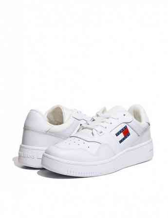 Tommy Jeans - TJW RETRO BASKET ESS Tbilisi