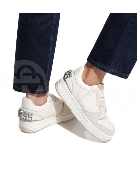 GUESS Тбилиси - изображение 1