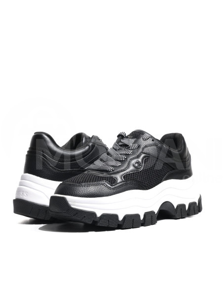 GUESS თბილისი - photo 1