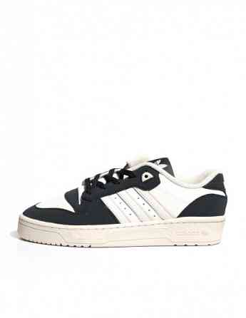 Adidas - Rivalry Low W Tbilisi