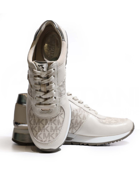 Michael Michael Kors თბილისი - photo 5