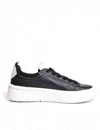 Lacoste - Carnaby Platform Leather Sneakers თბილისი