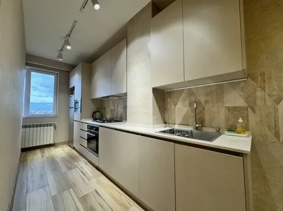 ქირავდება 2 ოთახიანი ბინა 59მ² 9/10 სართ თბილისი