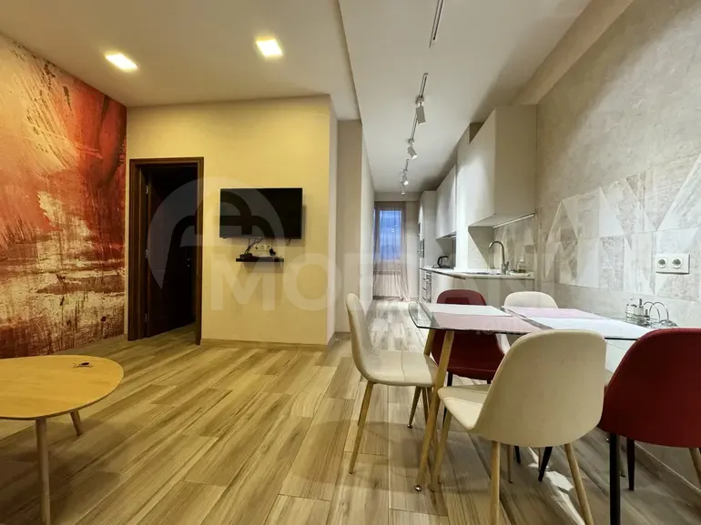 ქირავდება 2 ოთახიანი ბინა 59მ² 9/10 სართ თბილისი - photo 1