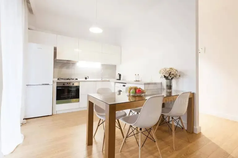 Сдам 2-комн. квартиру 60м² 4/8 эт. Тбилиси - изображение 2