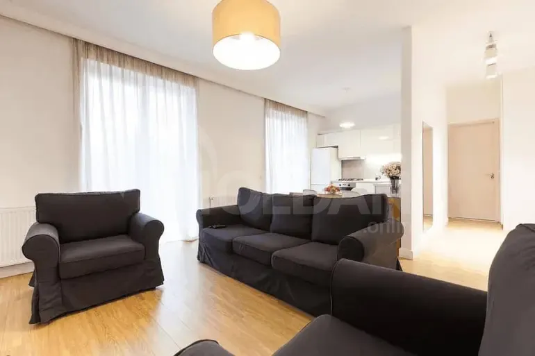 Сдам 2-комн. квартиру 60м² 4/8 эт. Тбилиси - изображение 1