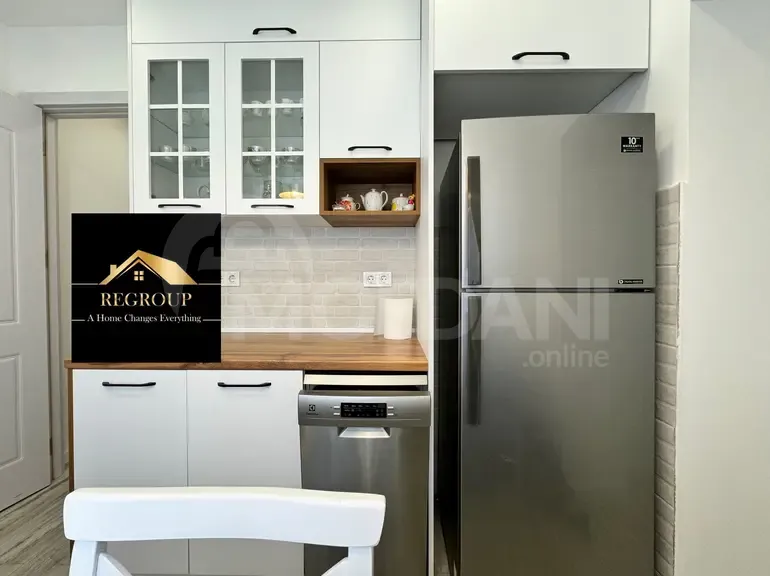 ქირავდება 4 ოთახიანი ბინა 90მ² 4/10 სართ თბილისი - photo 1