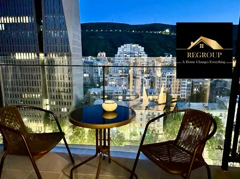 ქირავდება 3 ოთახიანი ბინა 140მ² 13/26 სართ თბილისი - photo 1