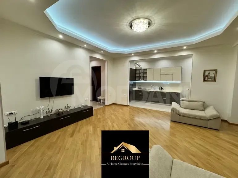 ქირავდება 4 ოთახიანი ბინა 130მ² 3/8 სართ თბილისი - photo 1