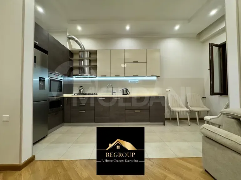 ქირავდება 4 ოთახიანი ბინა 130მ² 3/8 სართ თბილისი - photo 2