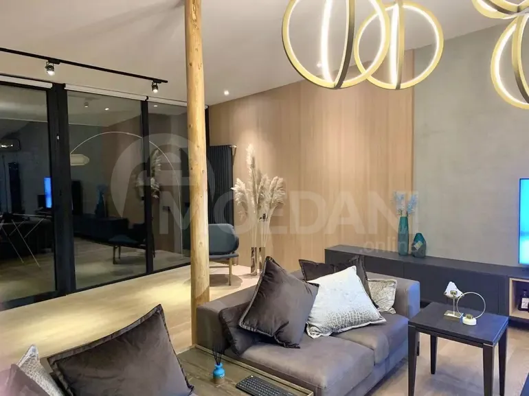 ქირავდება 3 ოთახიანი ბინა 170მ² 6/6 სართ თბილისი - photo 2