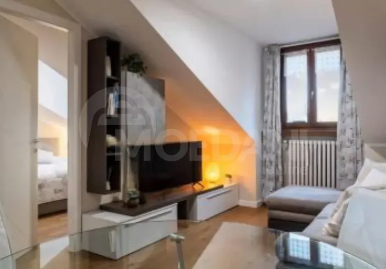 ქირავდება 3 ოთახიანი ბინა 65მ² 8/8 სართ თბილისი - photo 2