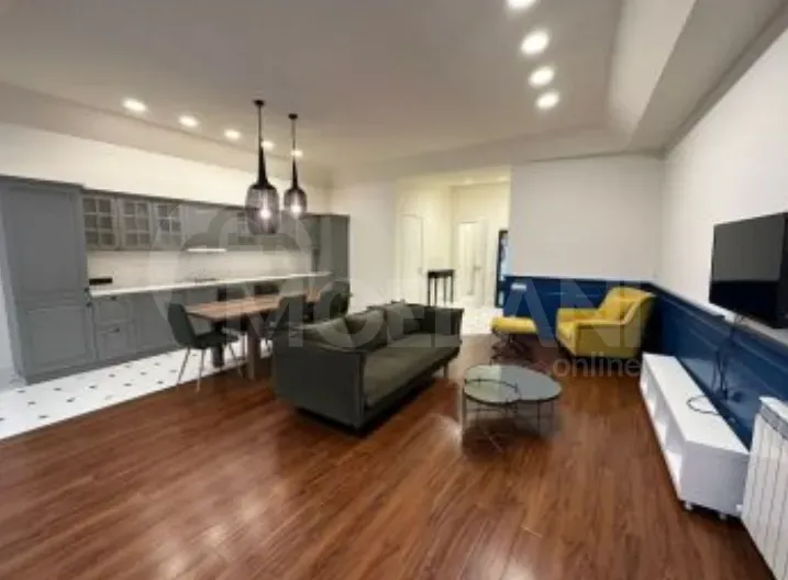 ქირავდება 3 ოთახიანი ბინა 100მ² 5/6 სართ თბილისი - photo 1