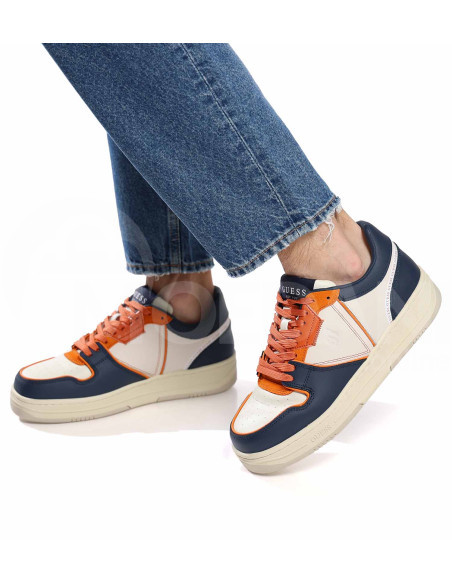 GUESS თბილისი - photo 1