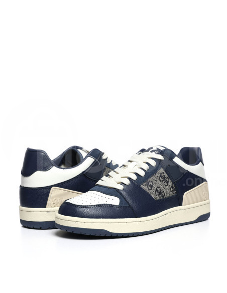 GUESS თბილისი - photo 1