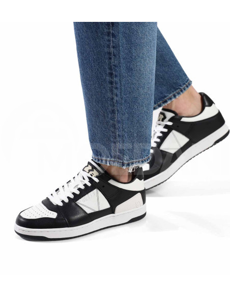 GUESS Тбилиси - изображение 1