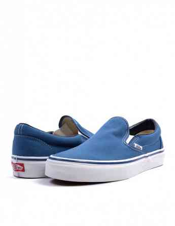 VANS - UA Classic Slip-On Тбилиси