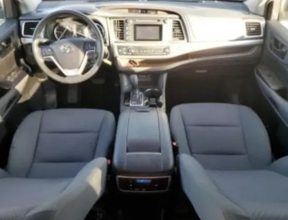 Toyota Highlander 2019 Tbilisi