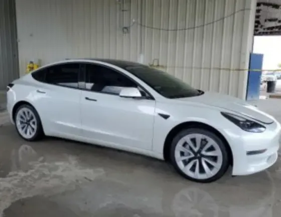 Tesla Model 3 2022 თბილისი