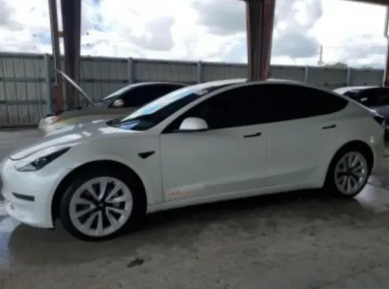 Tesla Model 3 2022 თბილისი