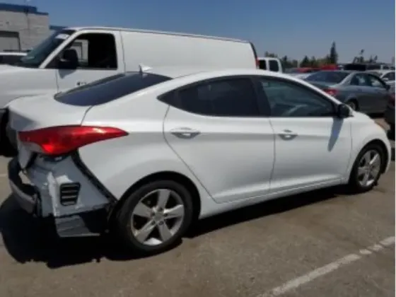 Hyundai Elantra 2013 თბილისი