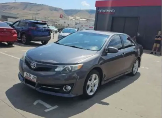 Toyota Camry 2014 თბილისი